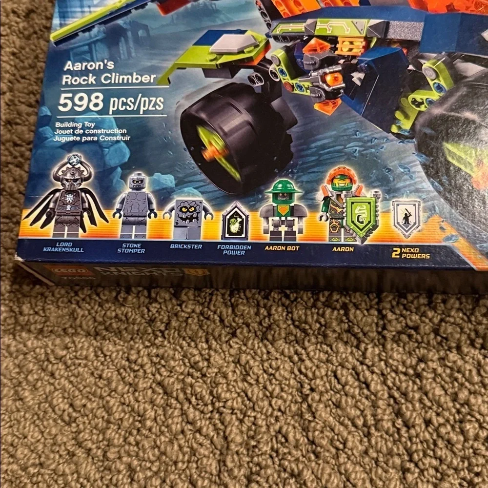Lego nexo knights set 70355 Aaron’s rock climber 598 pieces new in sealed box